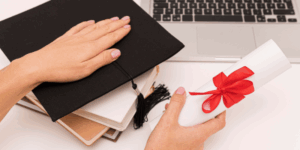 Wie lang ist eine Bachelorarbeit – Umfang, Seitenzahl und Bearbeitungszeit im Überblick