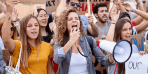 Schülerproteste in Frankreich: Droht uns das auch in Deutschland?