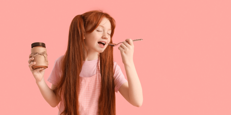 Brainfood für die Schule: Was Kinder beim Lernen und vor Prüfungen essen sollten